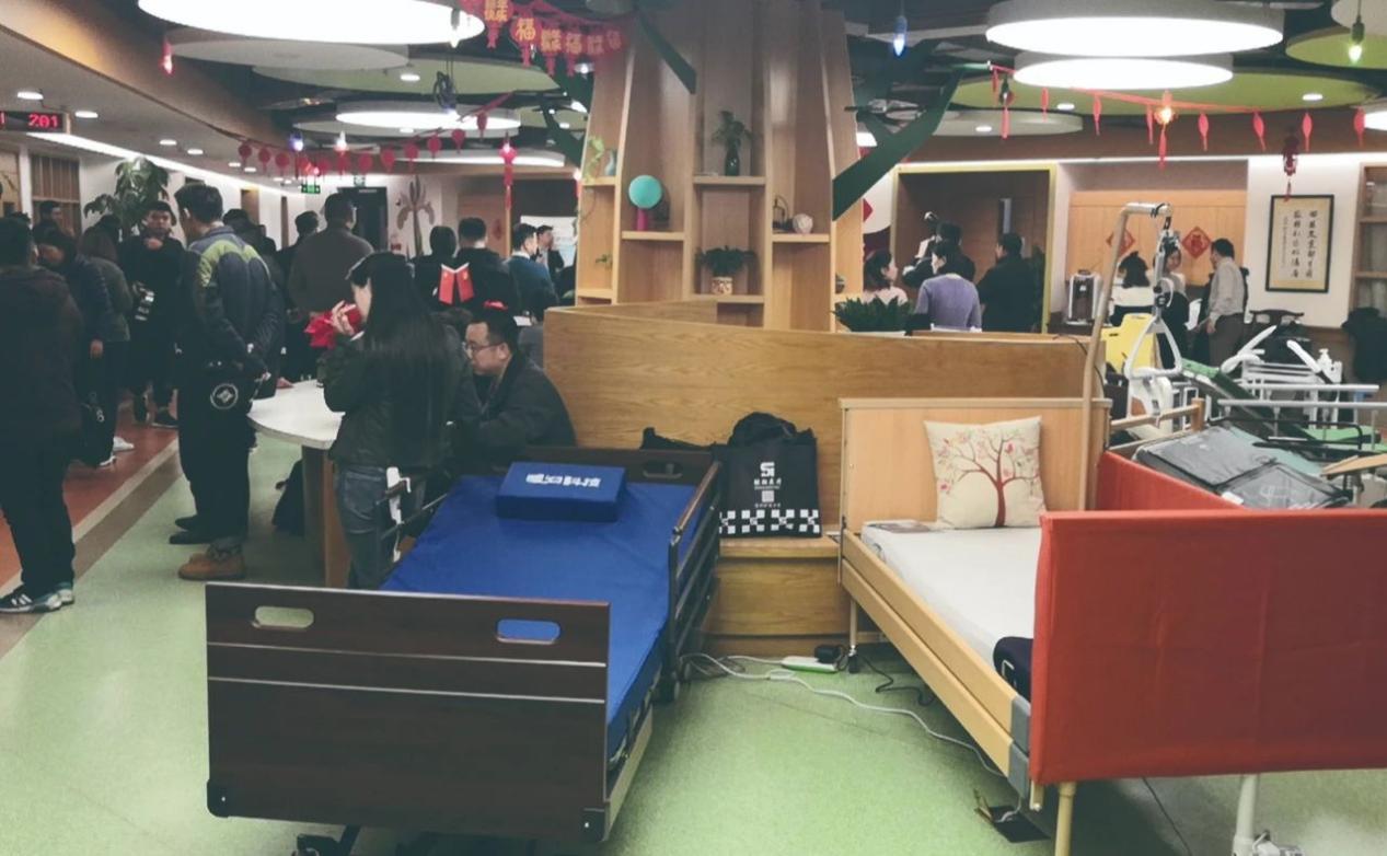 1732172351860738.jpg LVvgmte4QEWy7hlrzjiizA.jpg