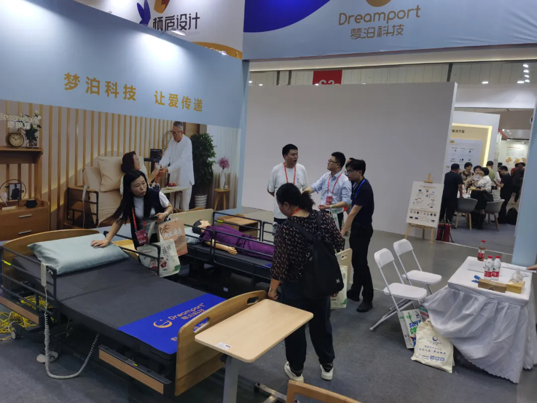 1732687966404307.png 640.webp (1).png