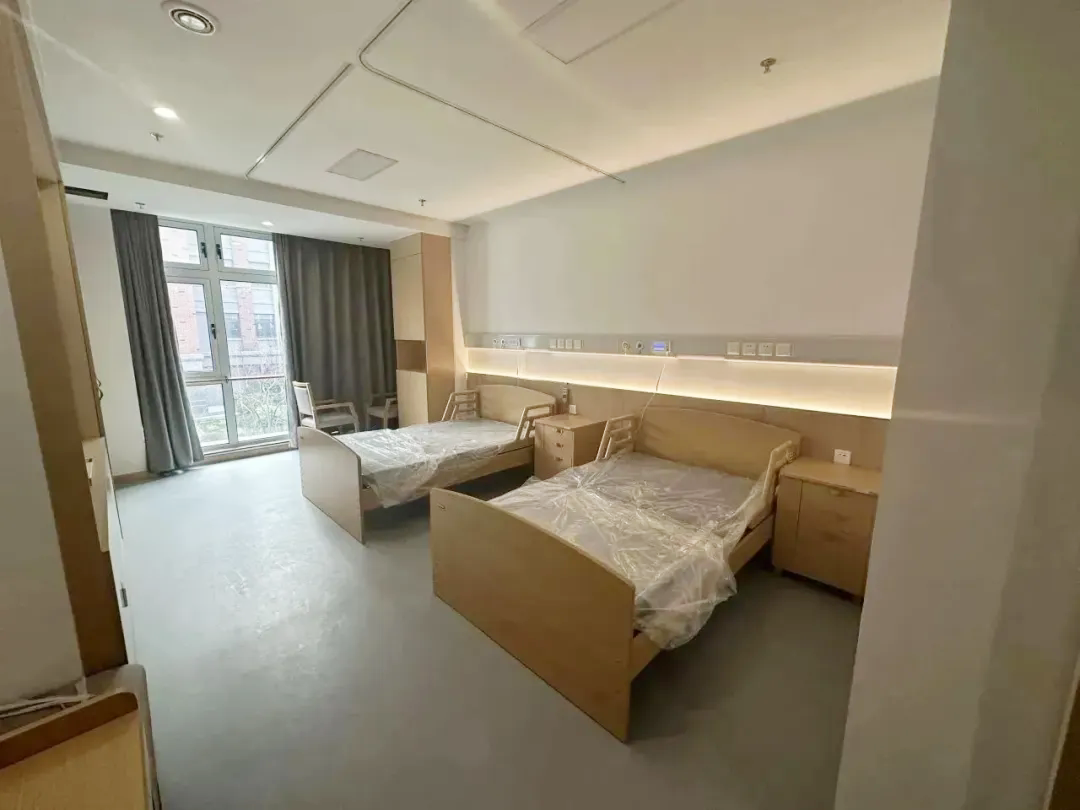 1732689283495630.png 640.webp (21).png